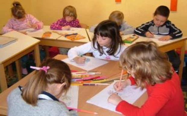 Már utalják az oktatási-nevelési támogatást