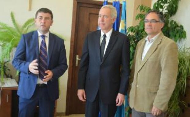 Kitért a kényes kérdések elől a Székelyföldre látogató amerikai nagykövet