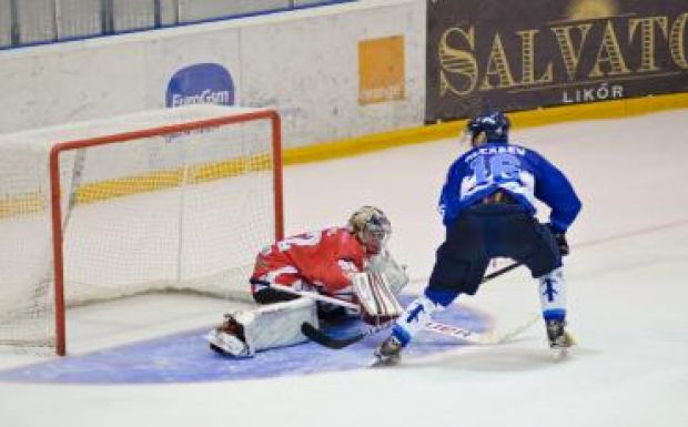 Fotógaléria: gólzápor a csíki jégen