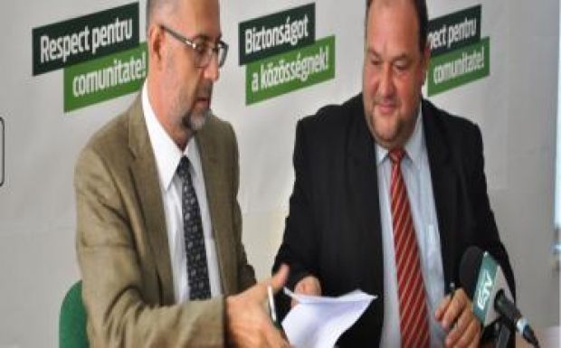 Székedi Ferenc: Homokszemek