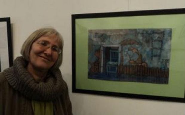 „Egy világ, amelyik szereti az embereket” - Forró Ágnes gyógyító hatású festményei Marosvásárhelyen