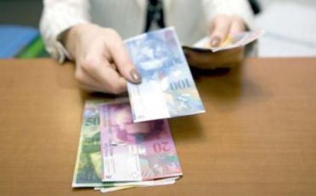 A frankhiteleket eredeti árfolyamon váltják lejhitelre