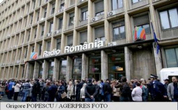 Úgy néz ki, továbbra is fizetjük a rádió- és tévéilletéket