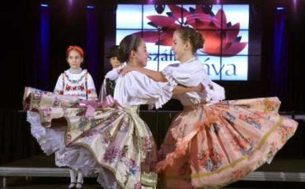 Fölszállott a páva: a gyerekeké a főszerep 