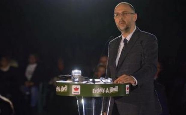 Erdély a jövő! – Kolozsvárról indította kampányát az RMDSZ