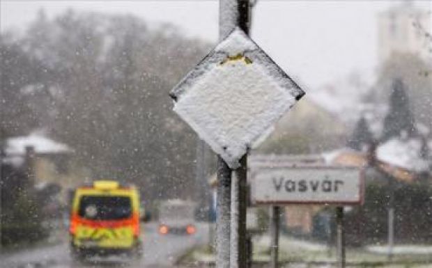 Magyarországon már havazik, hamarosan idehaza is szánkózhatunk