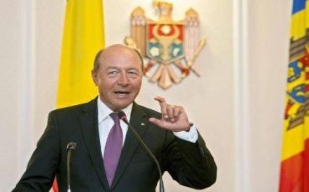 Băsescu: a moldovaiak 48%-a Európa- és Románia-párti