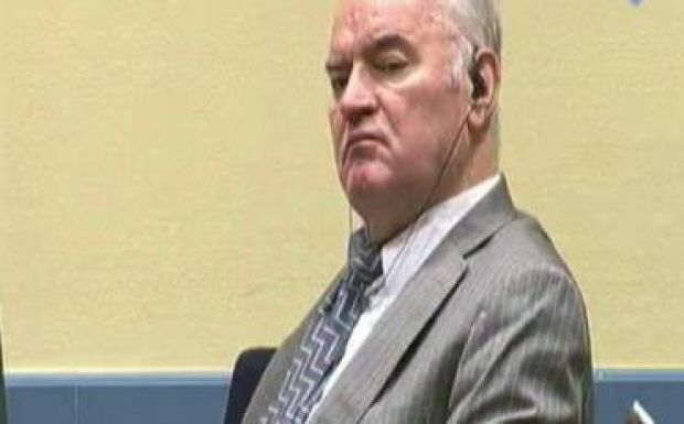 Életfogytiglani börtönbüntetést kértek Ratko Mladicra