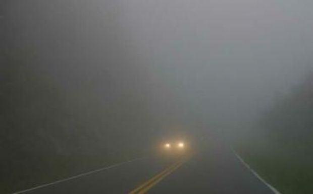 Sűrű köd van Kovászna és Maros megyében