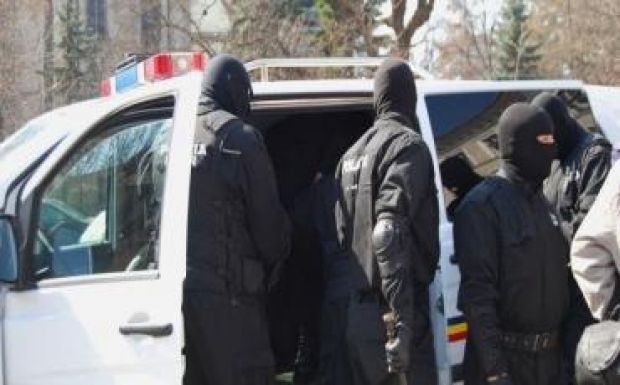 Korrupcióval gyanúsítanak egy marosvásárhelyi szívsebészt