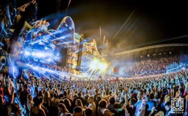 Vilmos és Kate „esküvői zenésze” is fellép az Untold fesztiválon