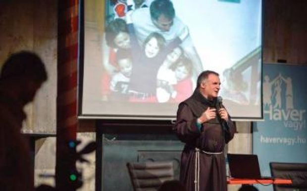 Nagyobb biztonságban Böjte Csaba gyermekei