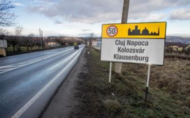 Kolozsvári szervezetek követelik, hogy Boc fellebezzen táblaügyben