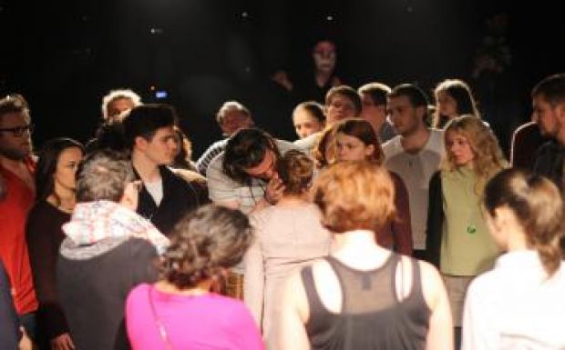 Trónok arca casting – HolnapUtán fesztiválkiadásban