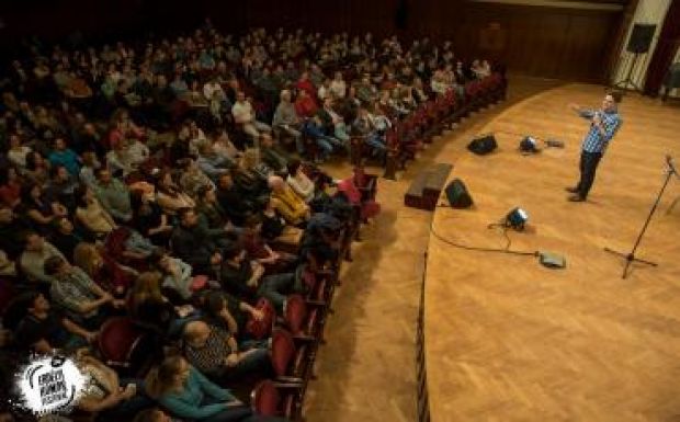 Hogy állunk az erdélyi magyar humorral? A humorfesztiválon néztünk utána