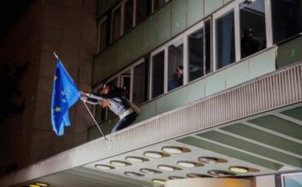 Hétfőn este is tüntettek a Lex CEU kihirdetése után