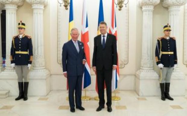 Erdély hercege tiszteletbeli címet kaphat a brit trónörökös