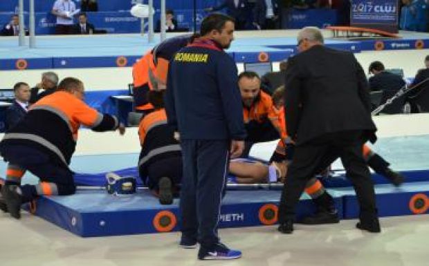 Súlyos sérülést szenvedett egy román tornász a kolozsvári Európa-bajnokságon