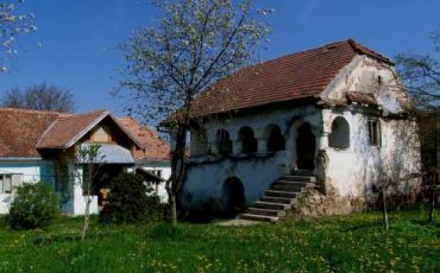 Az UNESCO-tól kérnek védelmet a háromszéki Bikfalvának