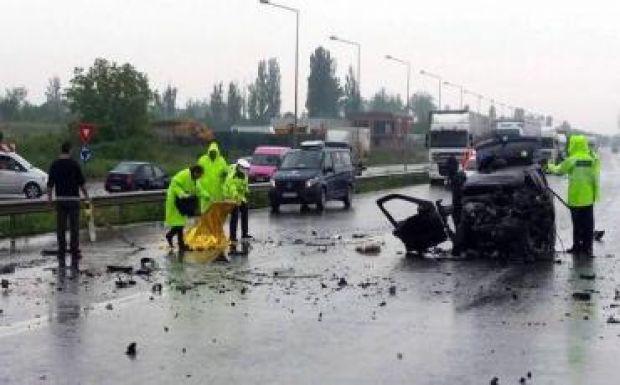 Tizennyolc éves lány halt meg a nagyváradi balesetben