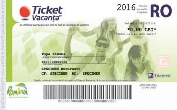 Június végéig megkaphatják a közalkalmazottak az üdülési csekket