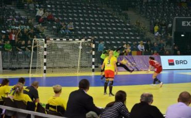 Zárt kapus magyar-román meccset rendeznek Debrecenben 