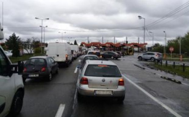 Megnőtt a várakozási idő Románia határátkelőin