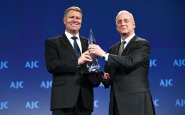 Rangos kitüntetést kapott Washingtonban Klaus Johannis 