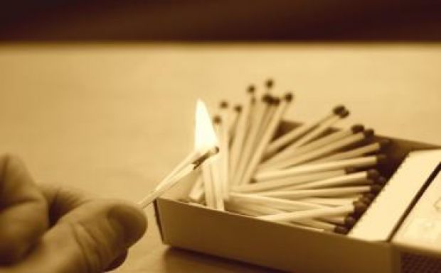 Irinyi 200 – Tüzes estet szervez a Balassi Intézet