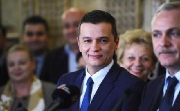 FRISSÍTVE  - A miniszterelnök nem hajlandó lemondani