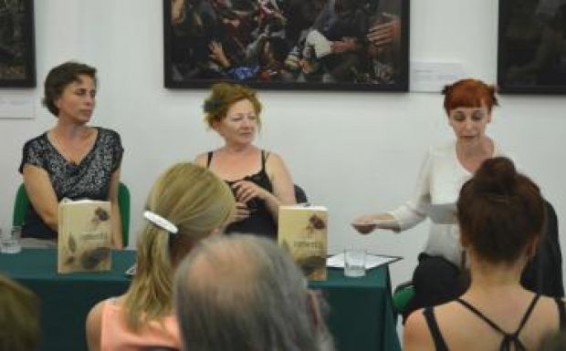 A nők többet írnak a félelmeikről - Tompa Andrea új regényéről beszélt Kolozsváron