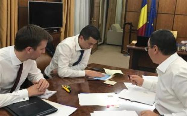 Összement a mosásban: így néz ki munka közben a Grindeanu-kormány