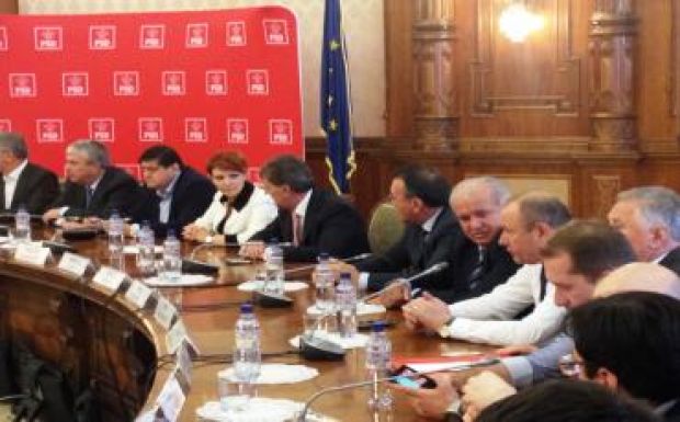 Szerdán hagyják jóvá az új miniszterek névsorát