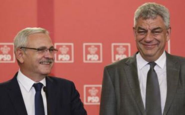 Időzített gazdasági bombák a kormányprogramban: új adók, égbe szökő minimálbér