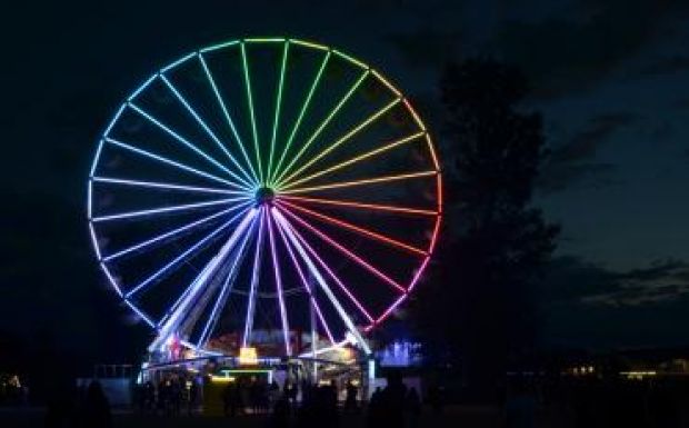 Éjszaka mutatja igazán lenyűgöző arcát az Electric Castle (NAGYKÉP)