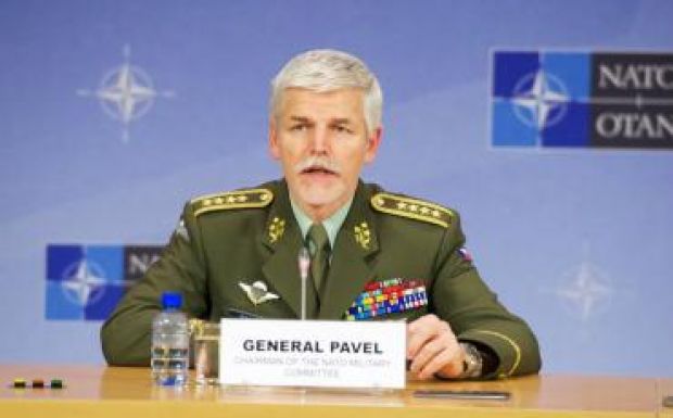 Megdicsérte Romániát a NATO Katonai Bizottságának elnöke