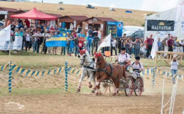 Ők nyerték a Székely Vágta fogathajtó versenyét