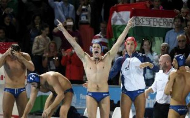 Vizes vb: aranyért játszik a magyar pólóválogatott (helyszíni tudósítás)