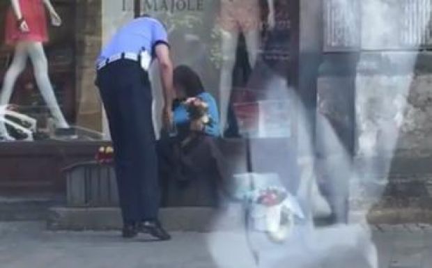 Ilyen rendőrök is vannak (VIDEÓ)