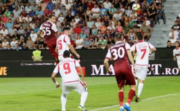 Lefejelte a Sepsit, ligaelső a CFR 