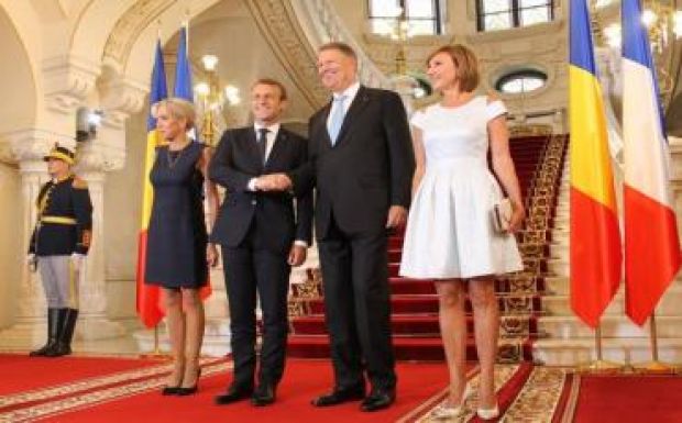 Macron Romániában: a francia elnök kiállt a schengeni csatlakozás joga mellett