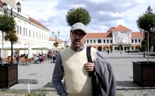 Kaufland-botrány: így verhetnek át egy megvágott videóval