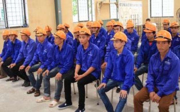 Súlyosbodó munkaerőhiány: Nepálból és Vietnámból jönnek a vendégmunkások