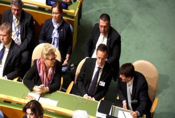 Szijjártó: a magyar külpolitika kiáll a magyar érdekekért és a határon túli magyarokért