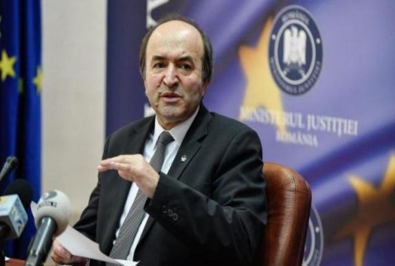 Toader: Minden joguk megvan, hogy lecseréljenek miniszteri tisztségemből