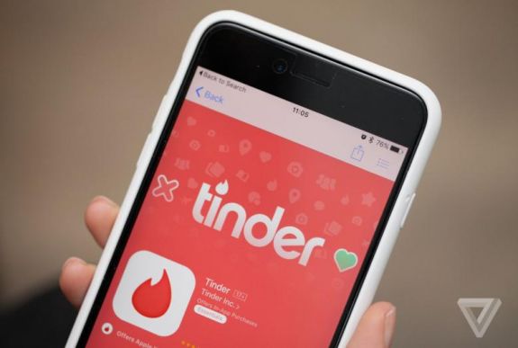 Kikérte a Tinder-adatait és többet tudott meg magáról, mint valaha
