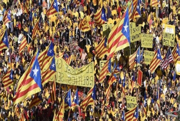 Szőcs Levente: Függetlenedési stratégiák