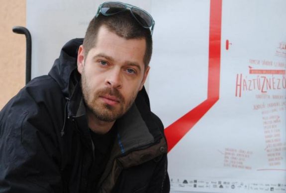 Más tempójú, érzékeny valóságot mutatna a Tomcsa Sándor Színház – interjú Zakariás Zalánnal