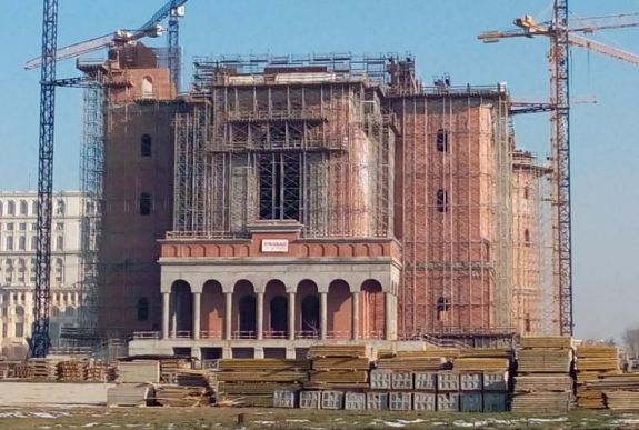 A kisnyugdíjas összes megtakarított pénzét a Nemzet Megváltásának Katedrálisa kapja