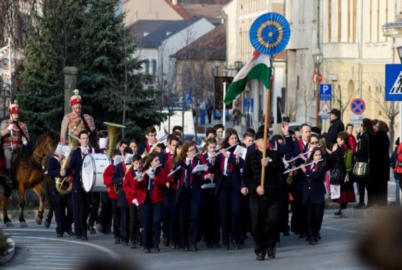 A PSD nem támogatja a március 15-ét hivatalos ünnepé nyilvánító tervezetet